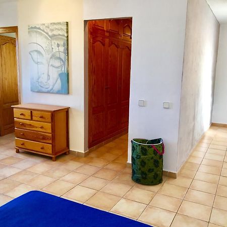 Nuestra Señora de Jesus Guesthouse Cap Martinet 35 מראה חיצוני תמונה