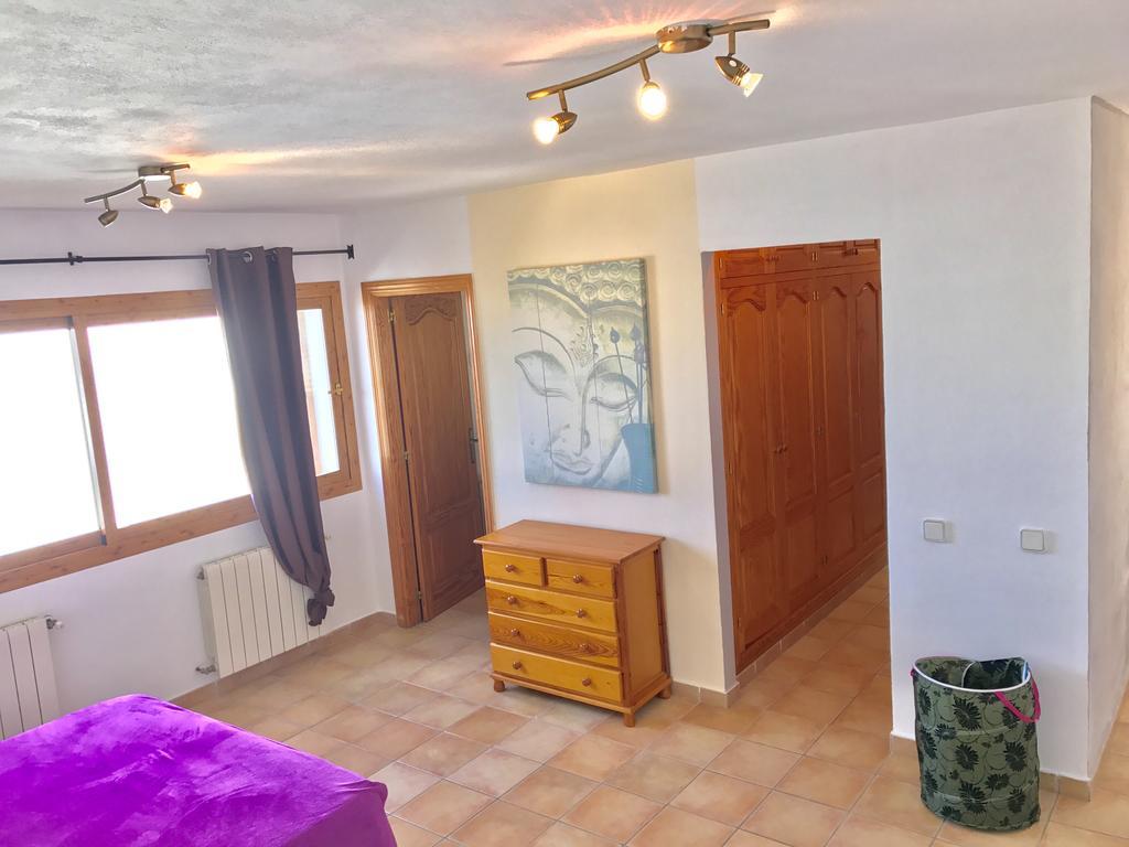 Nuestra Señora de Jesus Guesthouse Cap Martinet 35 מראה חיצוני תמונה