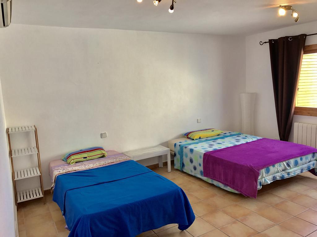 Nuestra Señora de Jesus Guesthouse Cap Martinet 35 מראה חיצוני תמונה